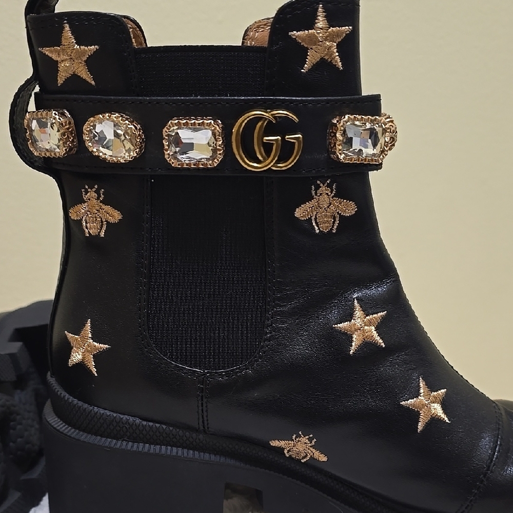 Gucci Black Boots with Gold Star and Bee Accents - Picture 6 of 6
